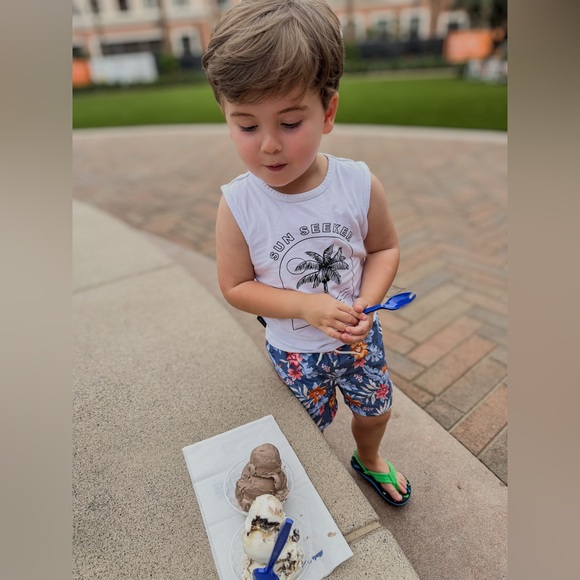 Meet your Posher, Minette - Picture 8 of 15